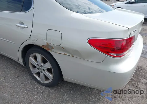 2005 Lexus Es 330 z USA, uszkodzony, nr VIN JTHBA30G255066045